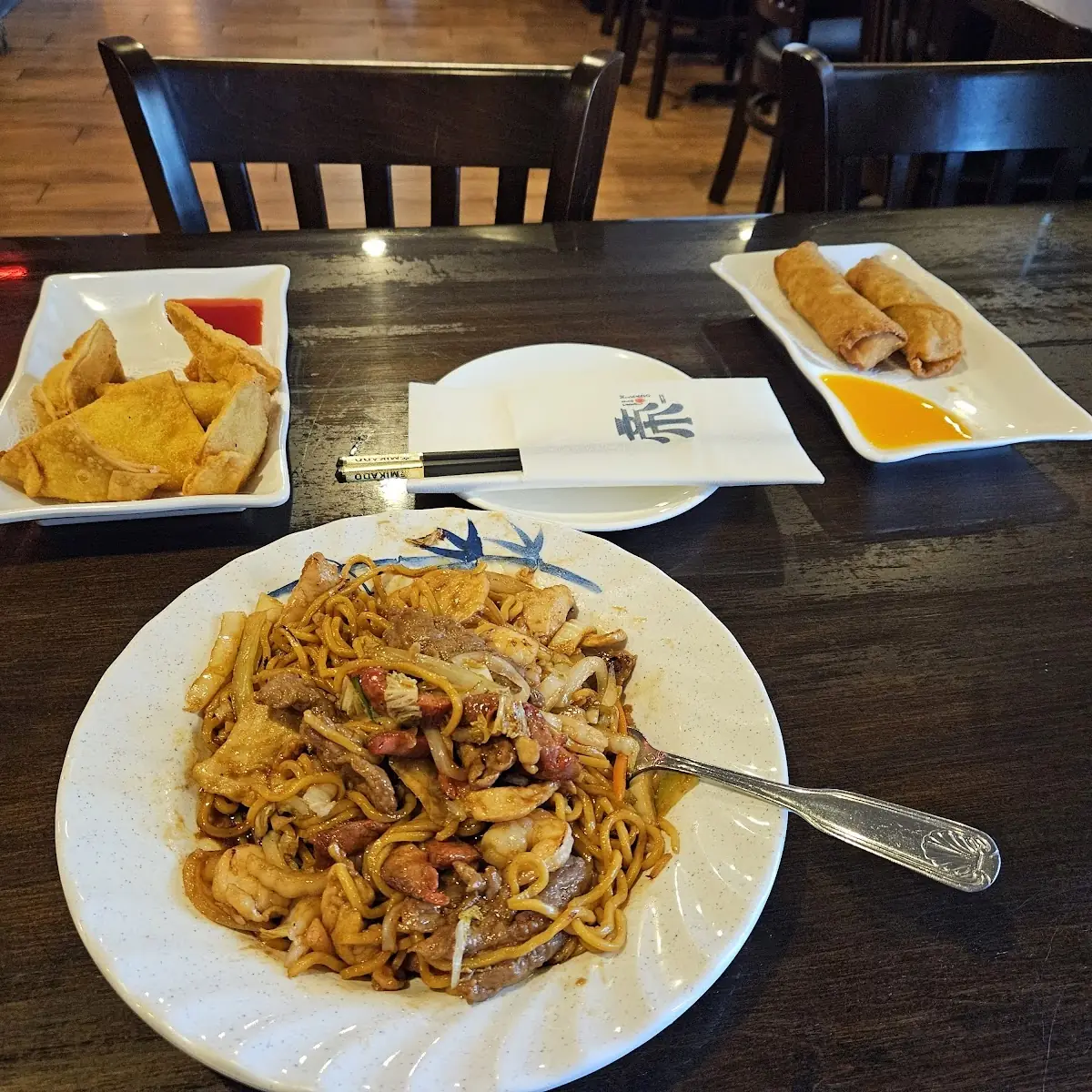 House Lo Mein Crab Rangoon Egg Roll