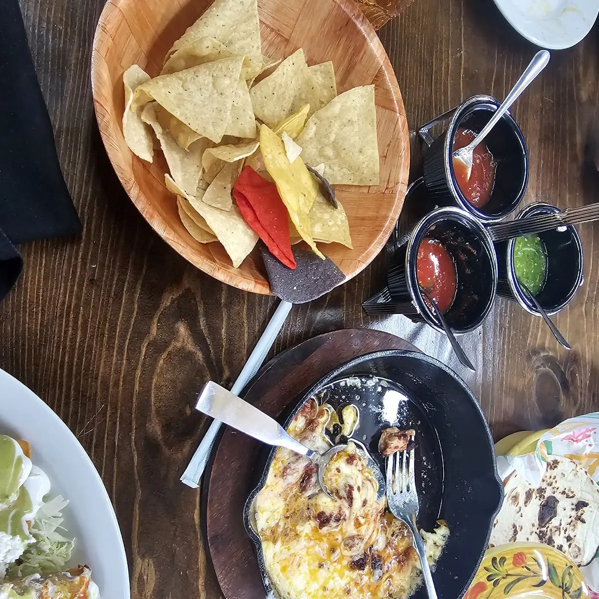 Queso Fundido Con Chorizo