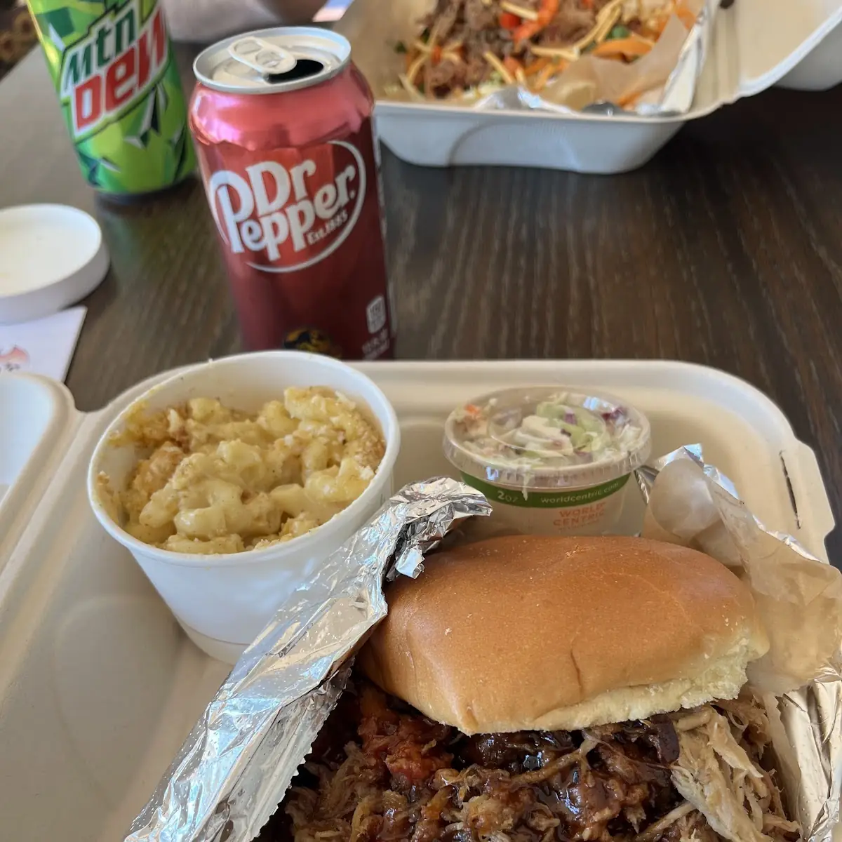 Pulled Pork 2 Sides