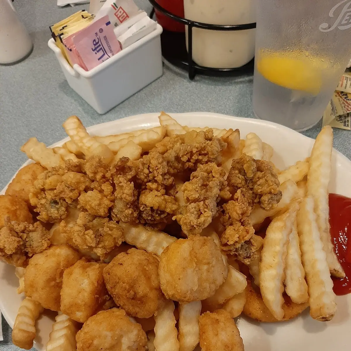 Fried Shrimp Fried Scallops with FF and Hushpuppies