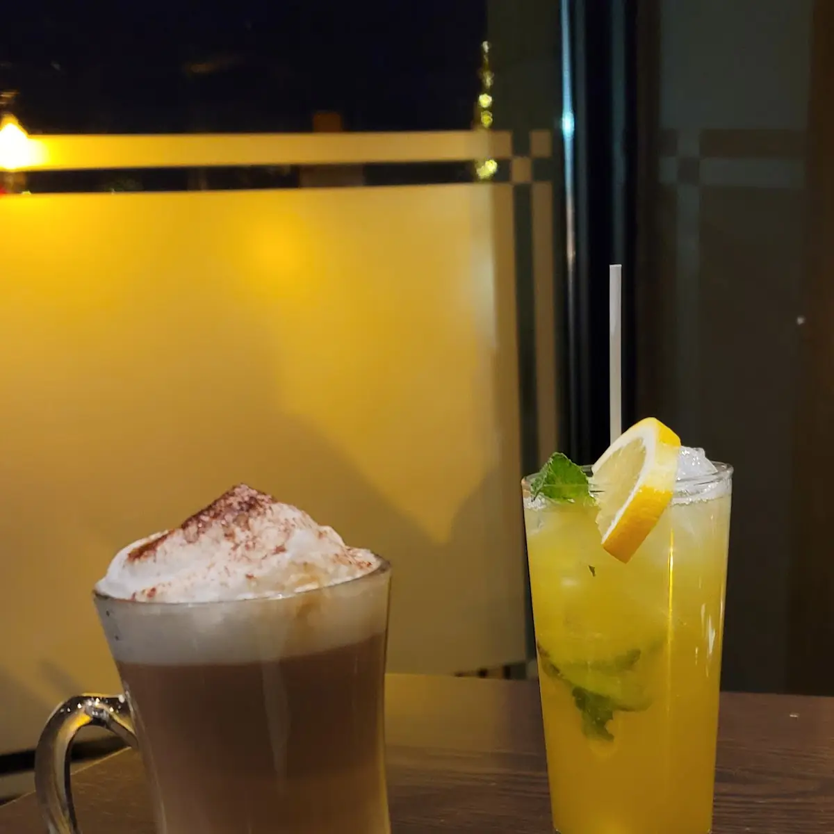 Latte and Lemonade, La Contessa Ristorante