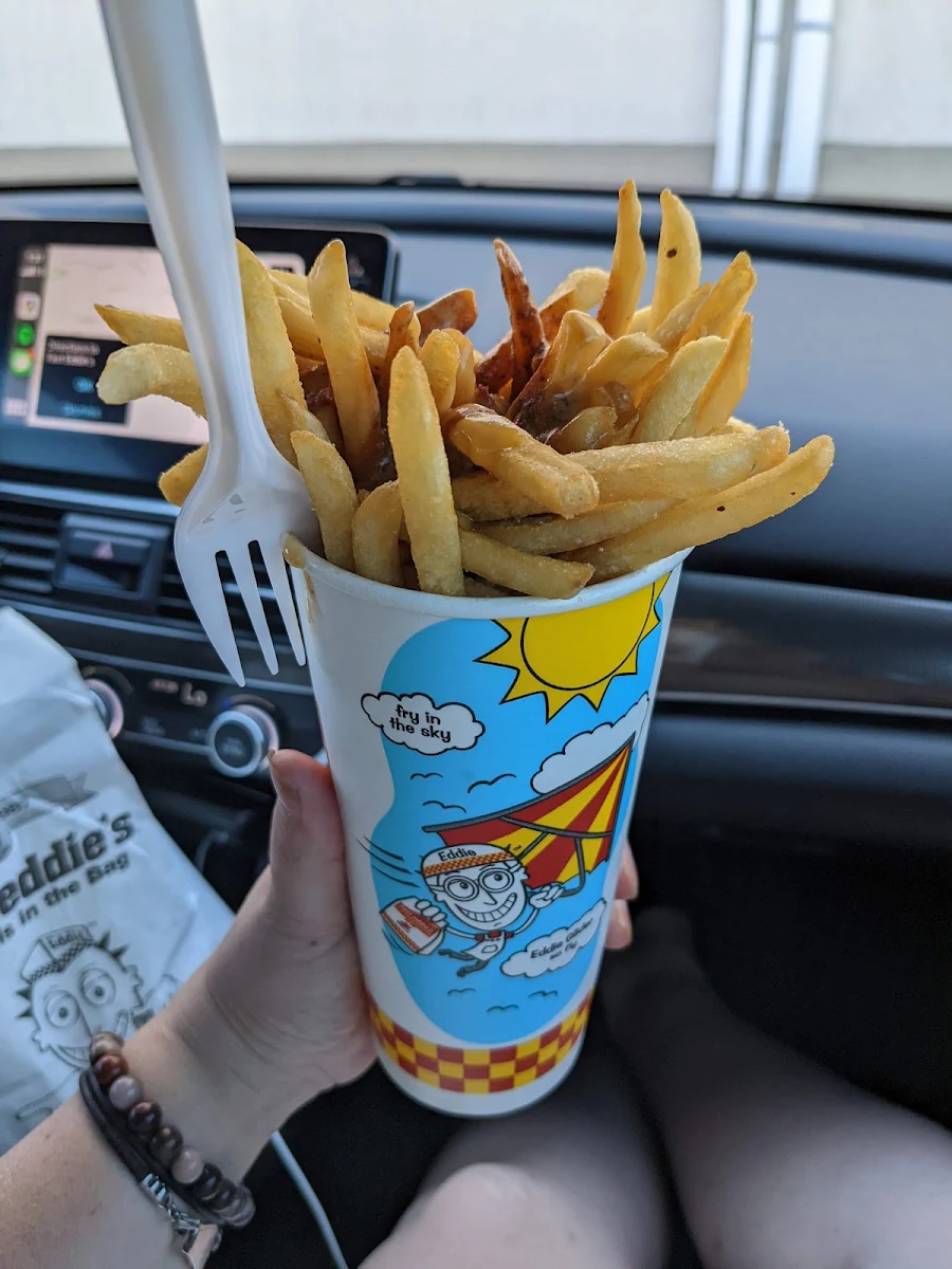 Large Drink, Fast Eddie's