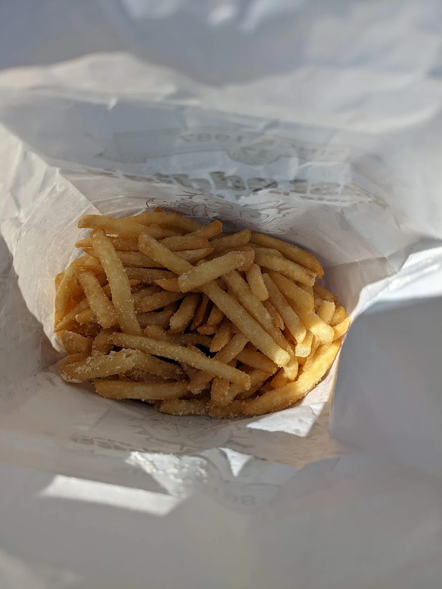 Medium Fry, Fast Eddie's
