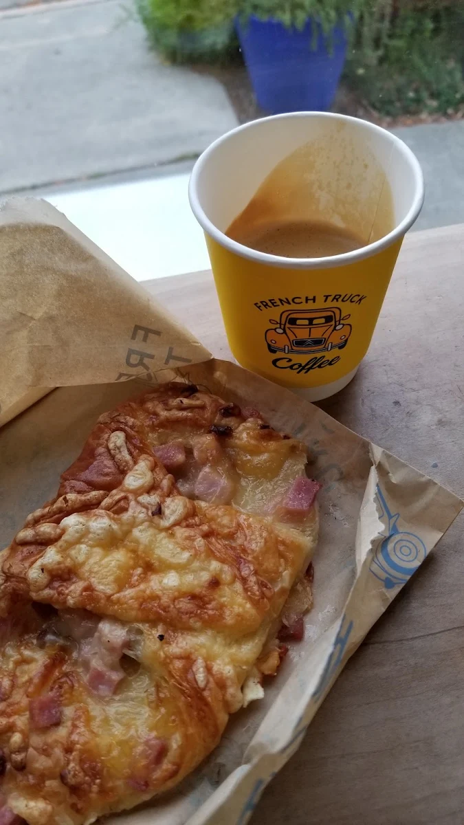 Ham & Cheese Croissant