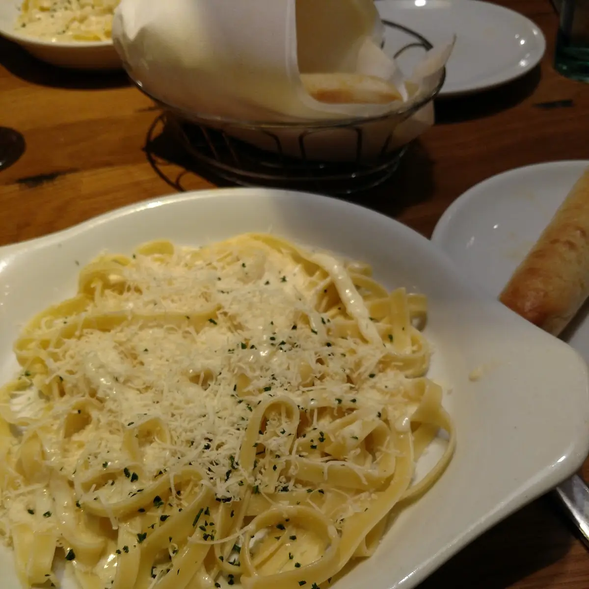 Fettuccine Alfredo