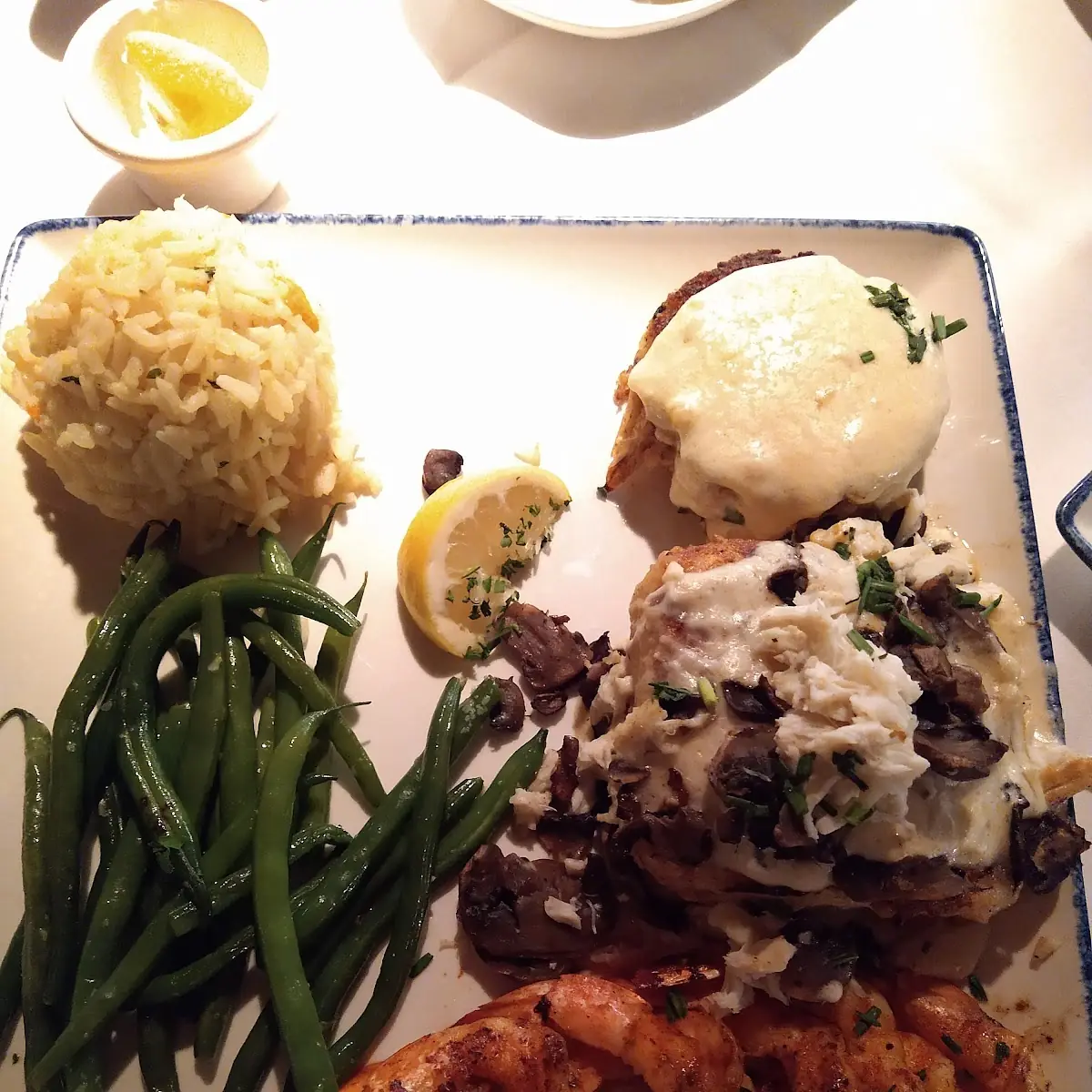 Broiled Seafood Platter