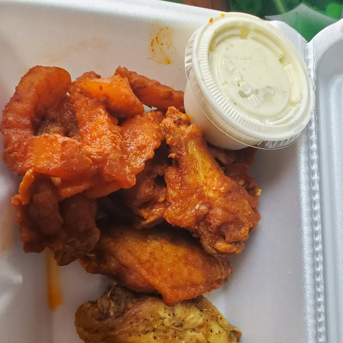 Lemon Pepper with Mild Sauce