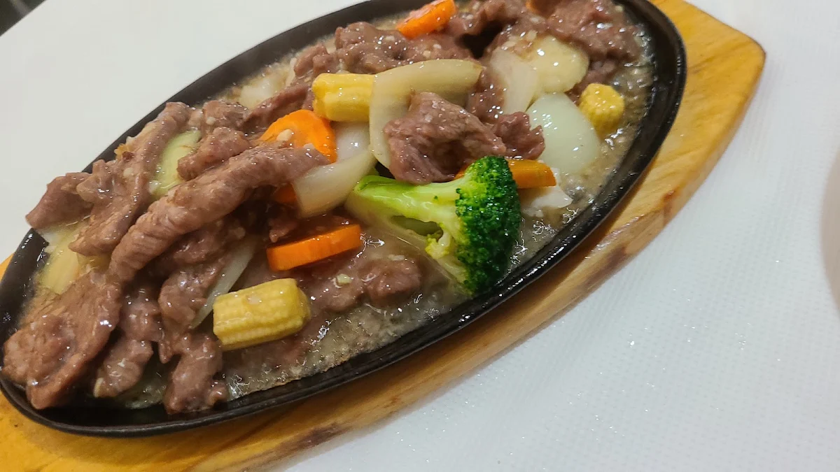 Sizzling Garlic Beef, New Panda Chinese Restaurant