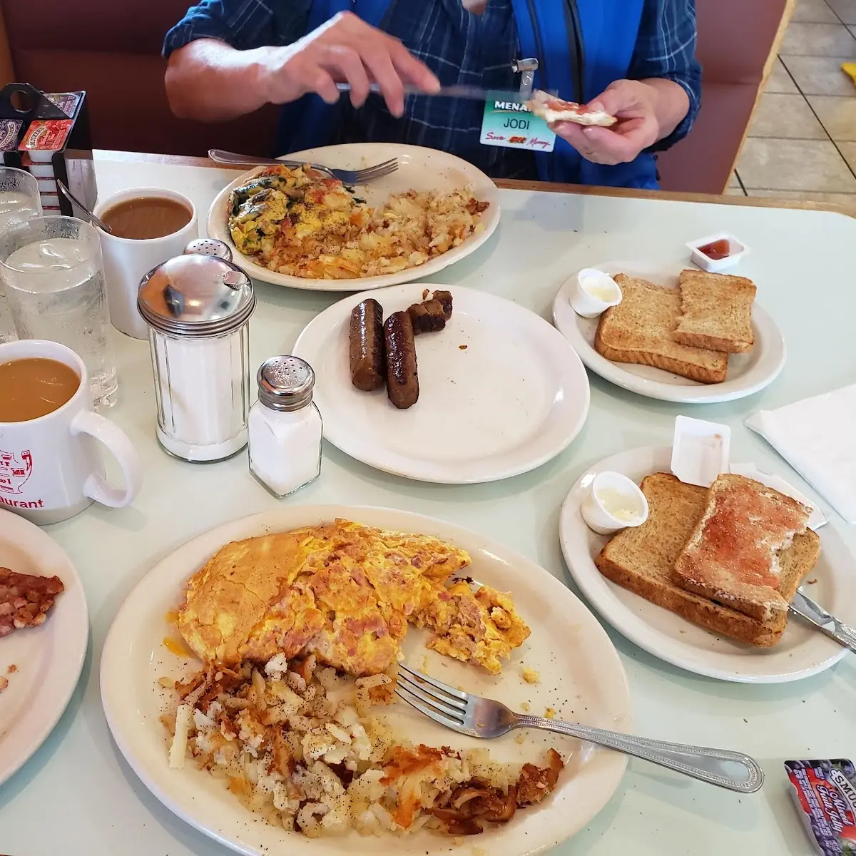 Omlets & Skillets Corned Beef Hash Sausage Links & Coffee