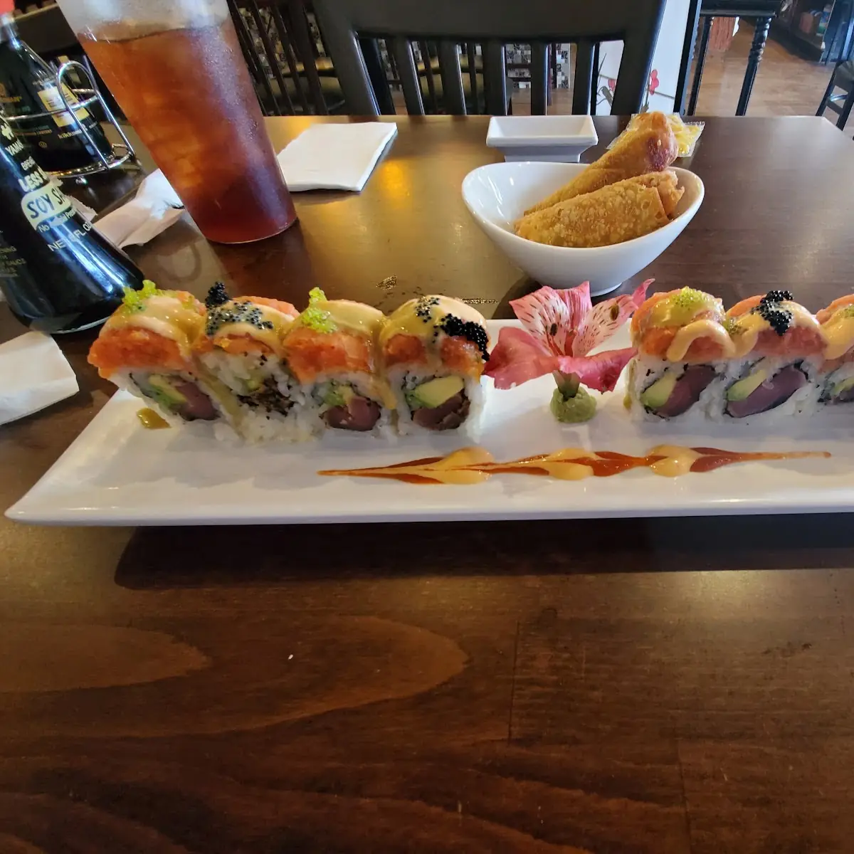 Dancing Tuna Roll
