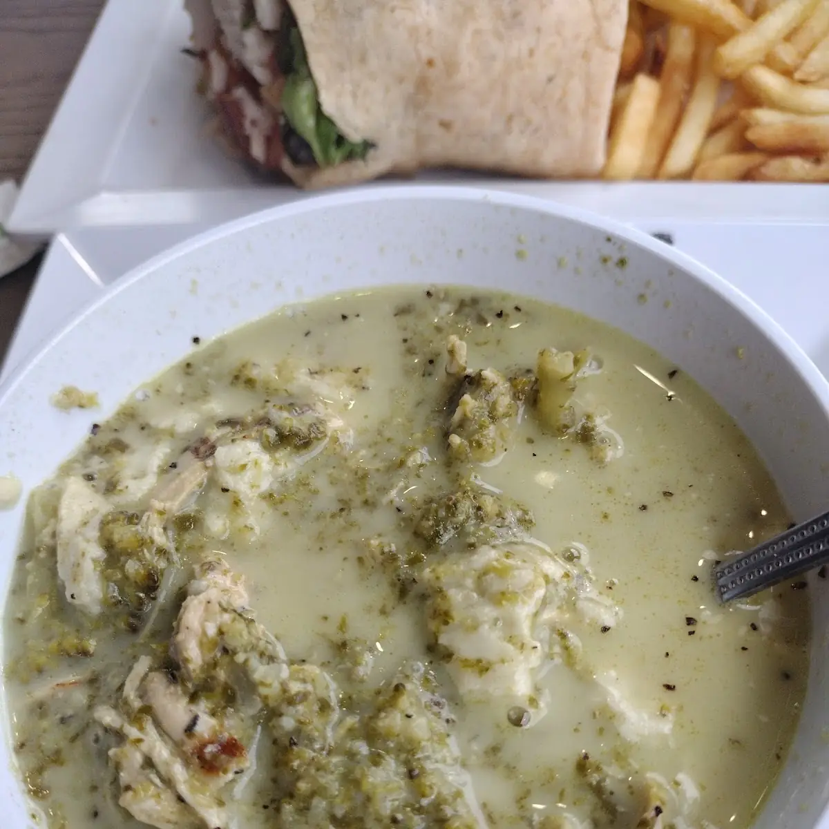 Chicken Broccoli Soup