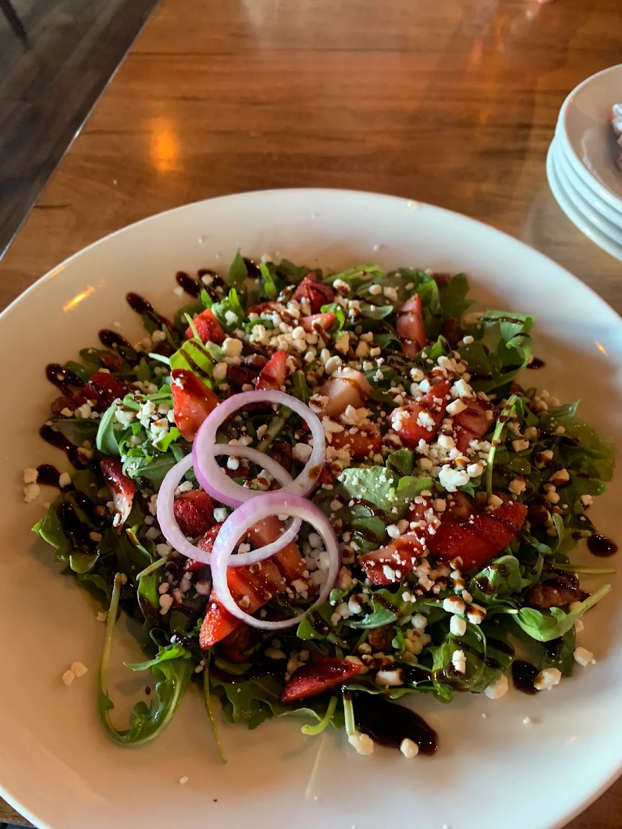 Strawberry Pecan Salad