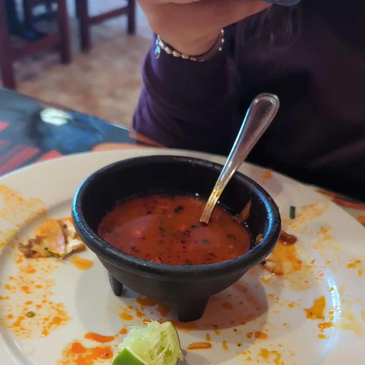 Side Queso a La Mexicana with Chips