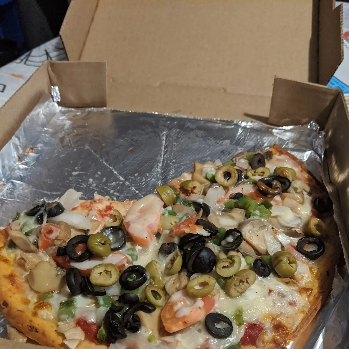 Cauliflower Veggie Pizza