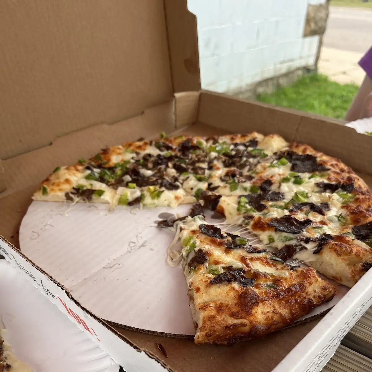 10" BBQ Chicken Pizza