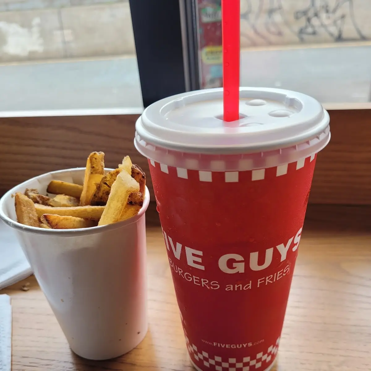 Five Guys Style
