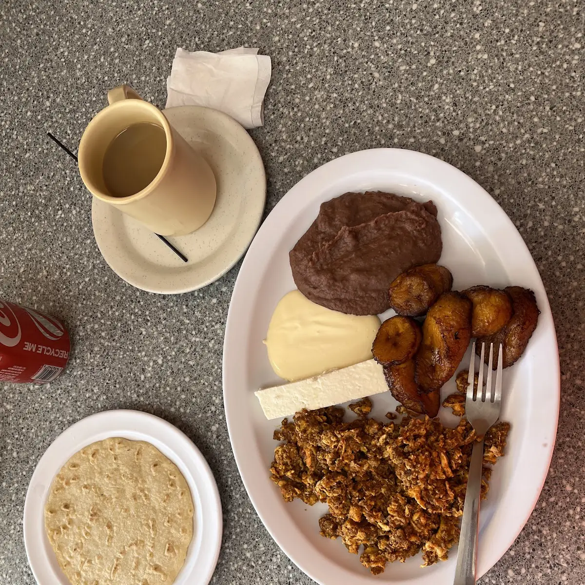 Desayuno Salvadoreno Con Vegetables