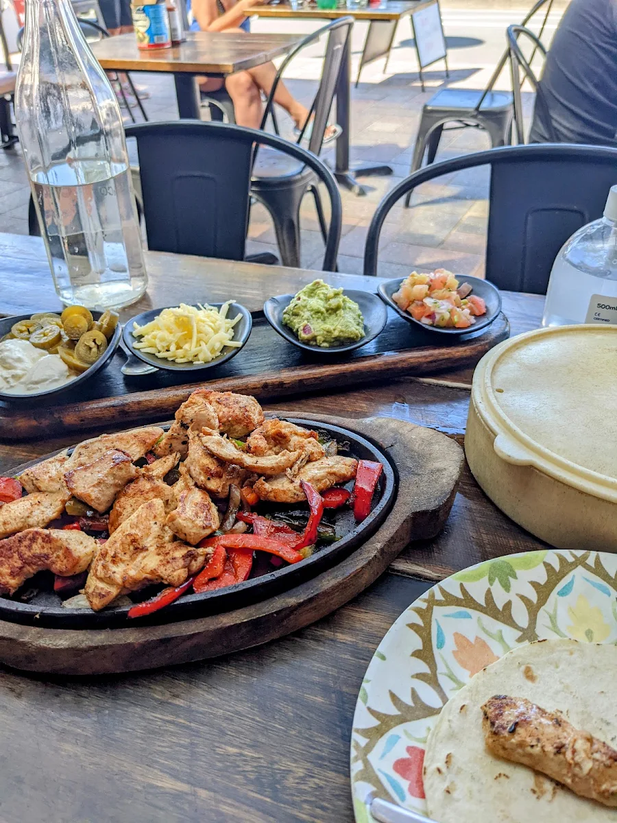 Chicken Fajitas, Mex & Co Manly