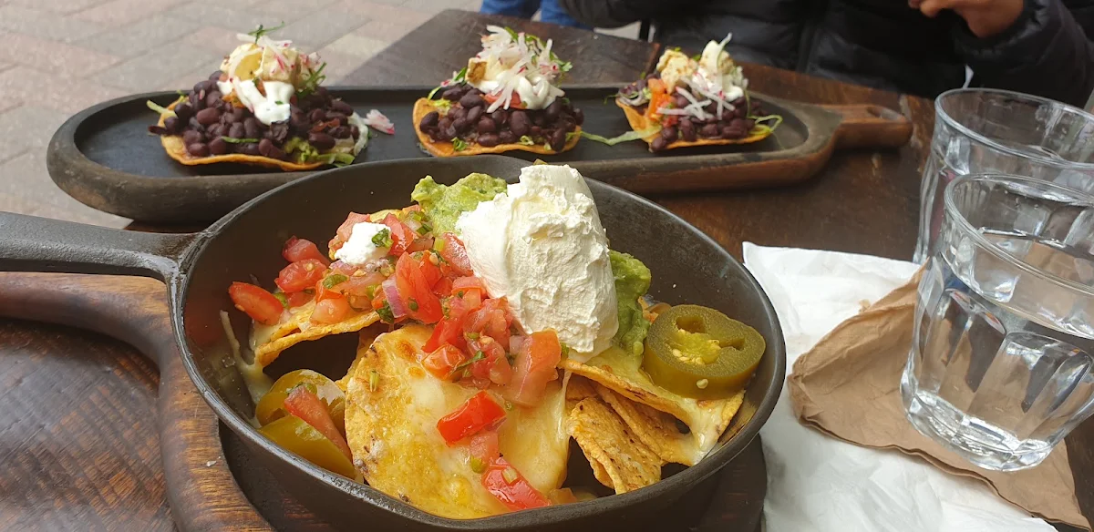 Nachos Supreme, Mex & Co Manly