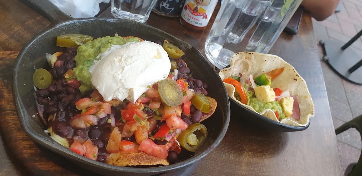Naked Nachos, Mex & Co Manly