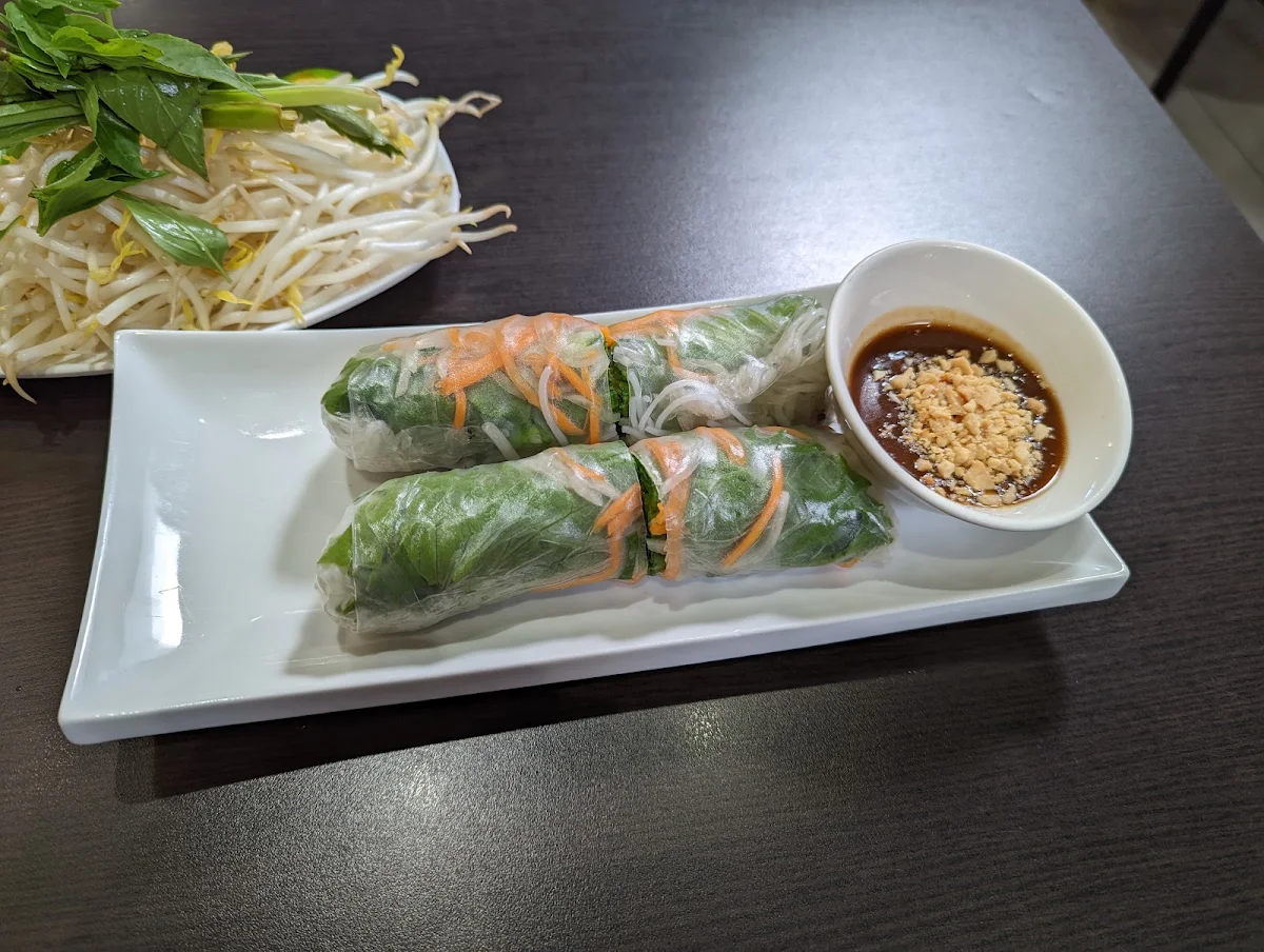 Beef Fresh Spring Rolls, PHO NON LA