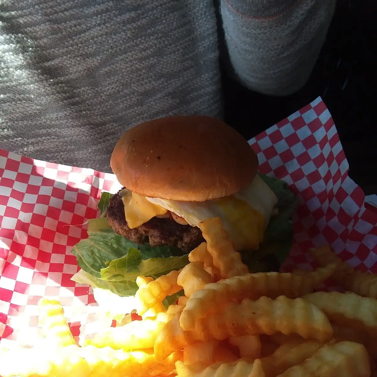 Bake Bacon Egg Cheeseburger