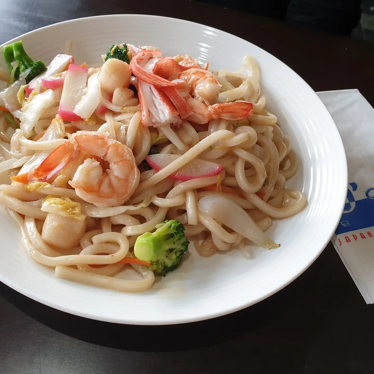 Seafood Yaki Udon