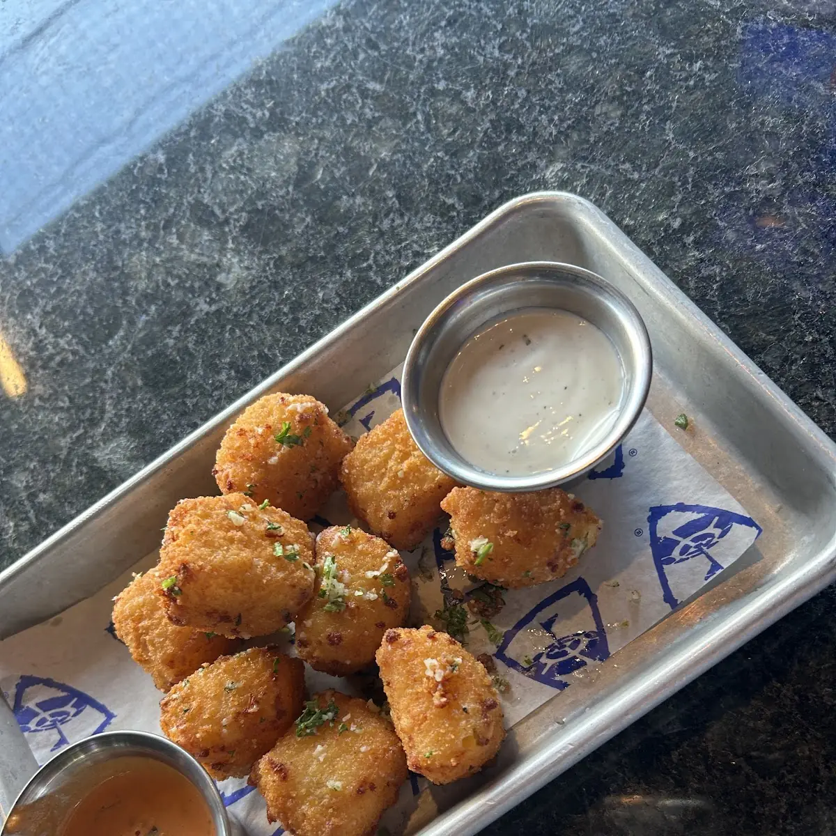 Mac N Cheese Bites