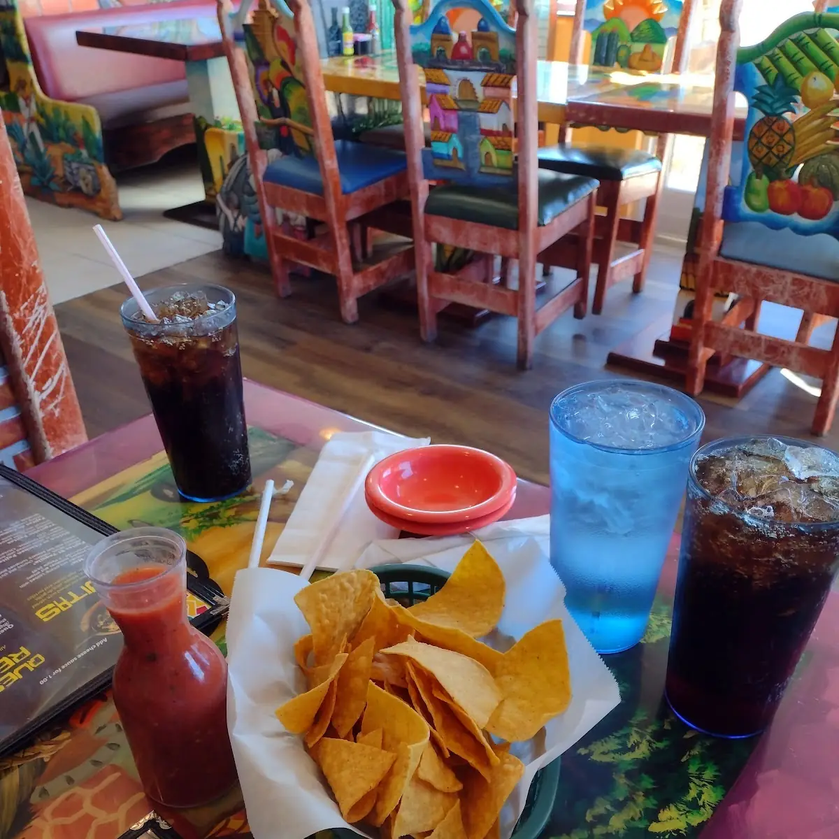 The Chips and Salsa Appetizer Sampler w Water Cherry Pepsi and Root Beer
