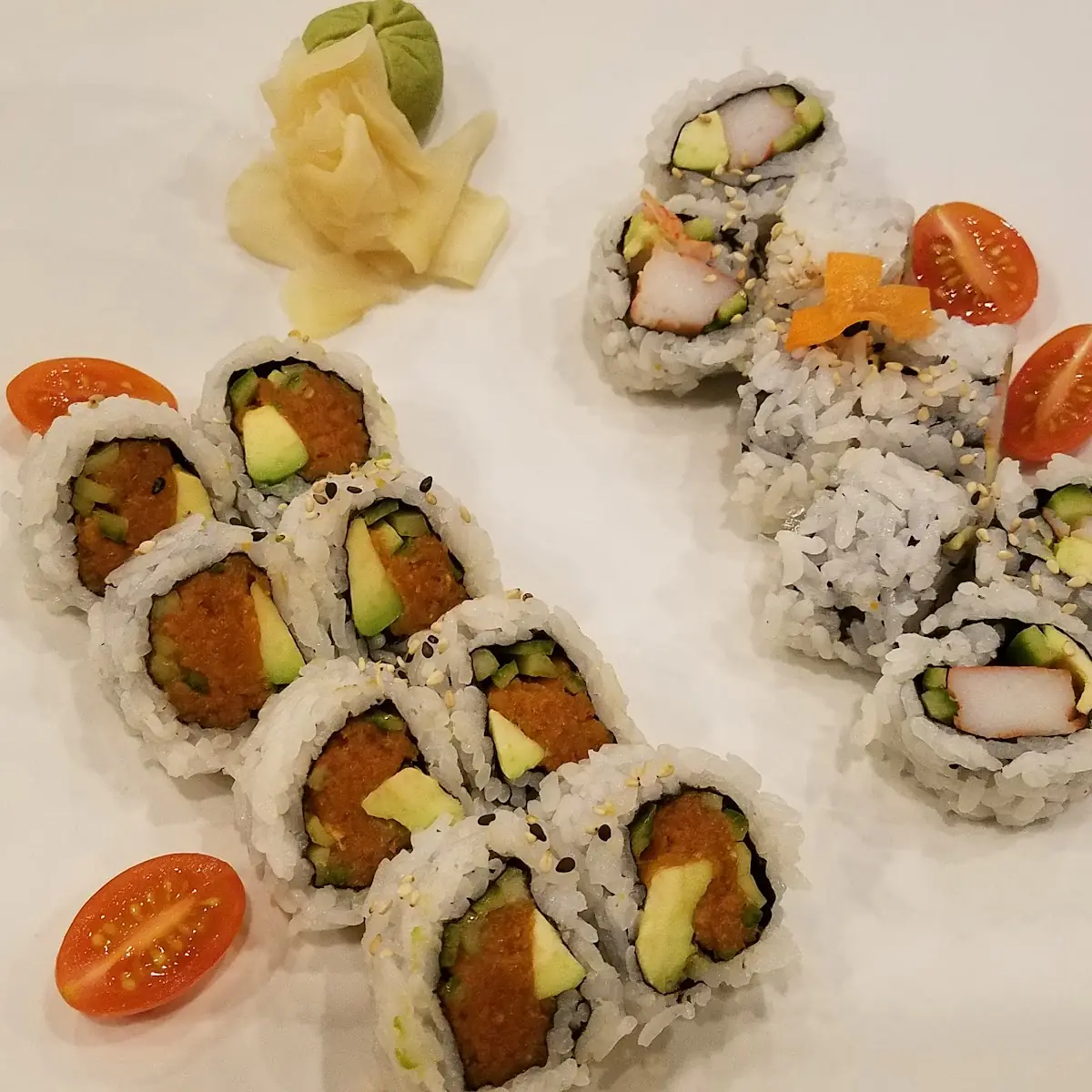Unfresh Spicy Tuna Roll