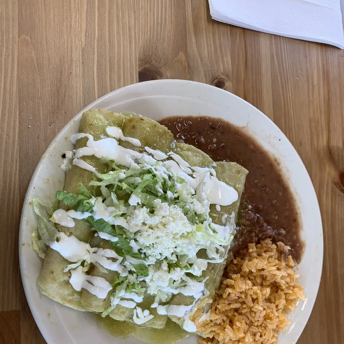 Chile Relleno Y Enchiladas Verdes Combo Plate