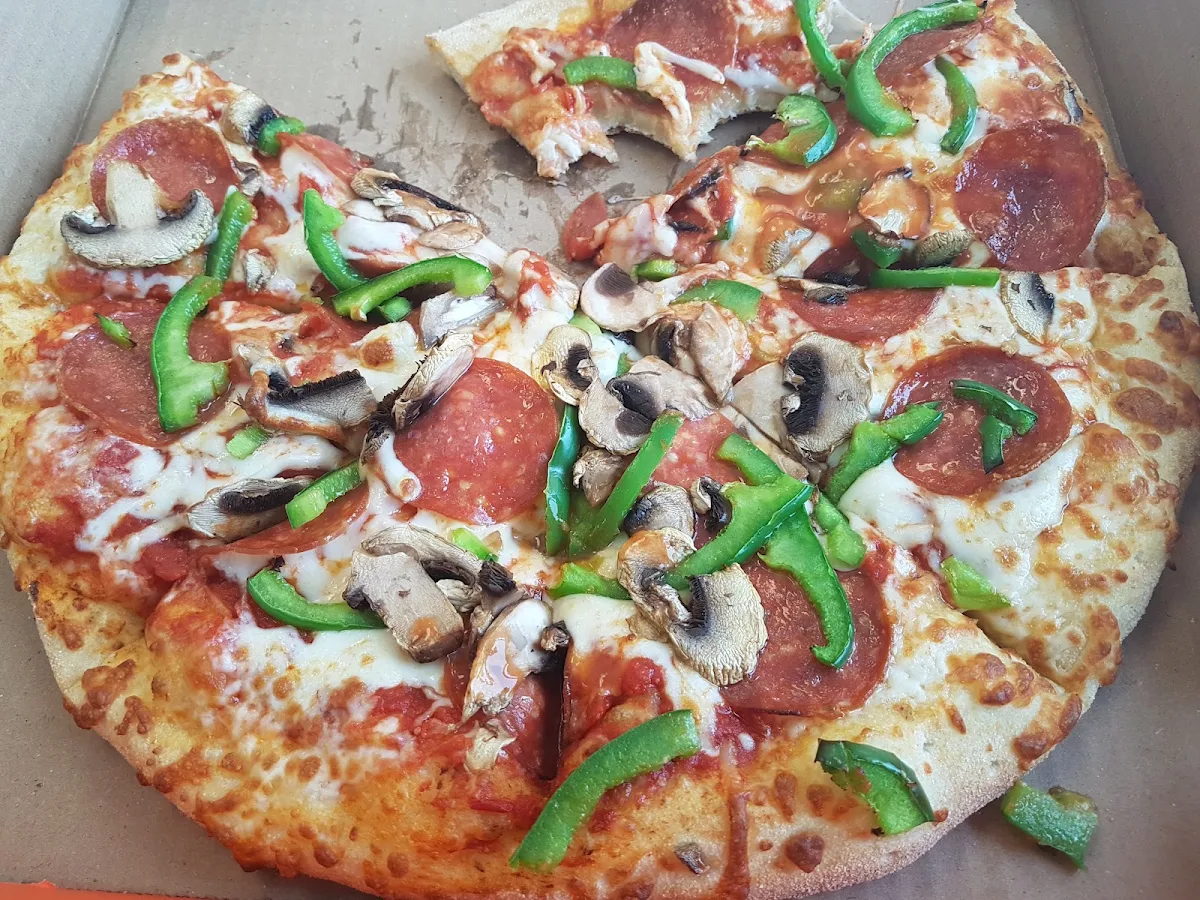 All Dressed Pizza, Pizza Pizza