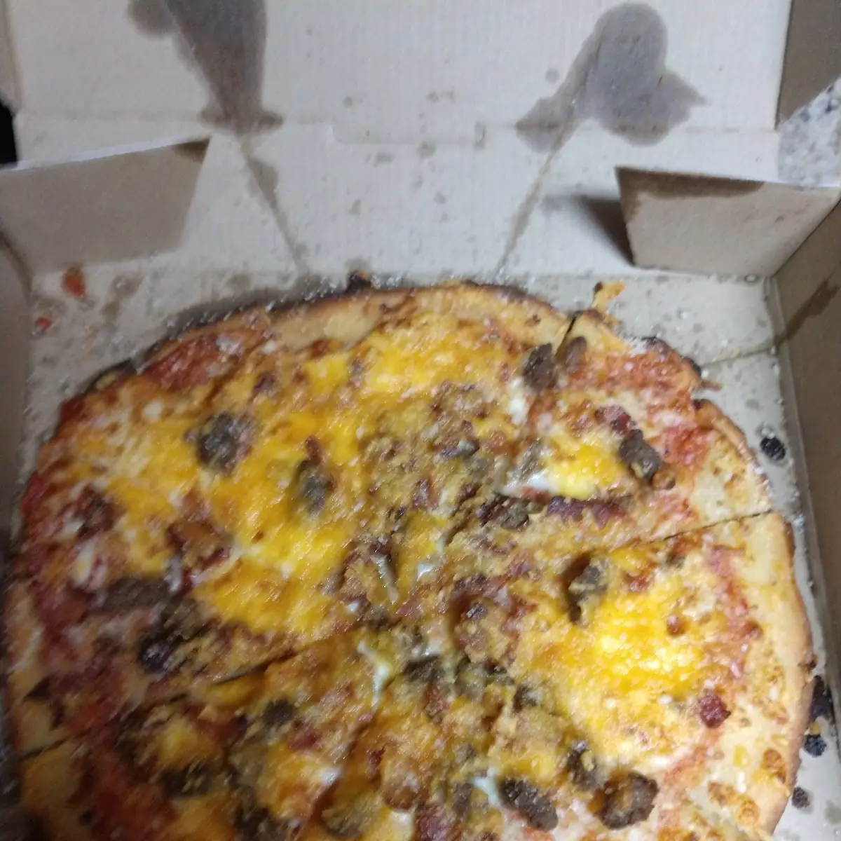 Gluten Free Bacon Cheeseburger Pizza with Extra Cheese