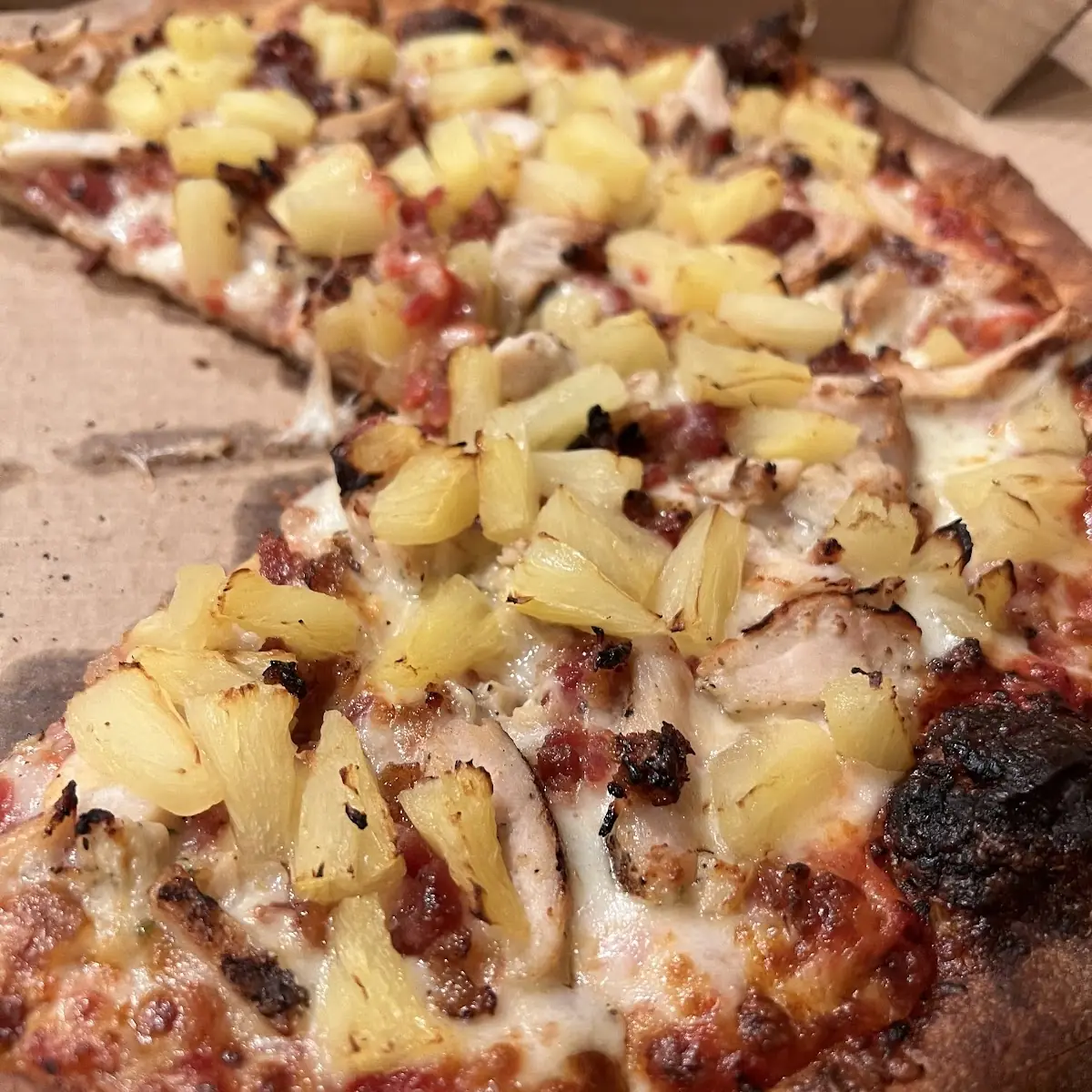 Hawaiian Pizza