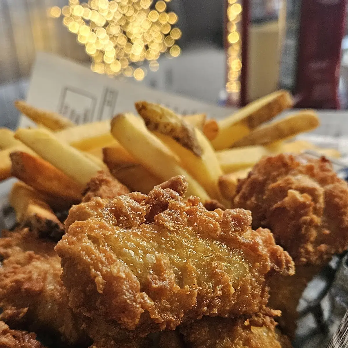 Wing Dings & Hand Cut Fries