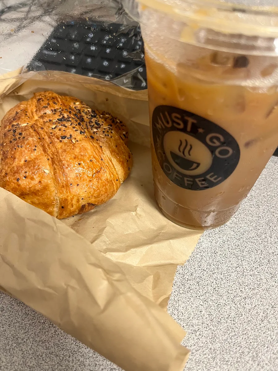 Turkey & Cheese Croissant