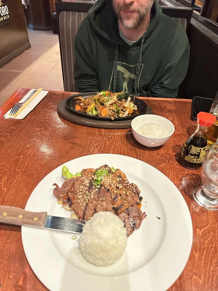 Kalbi, Akima House