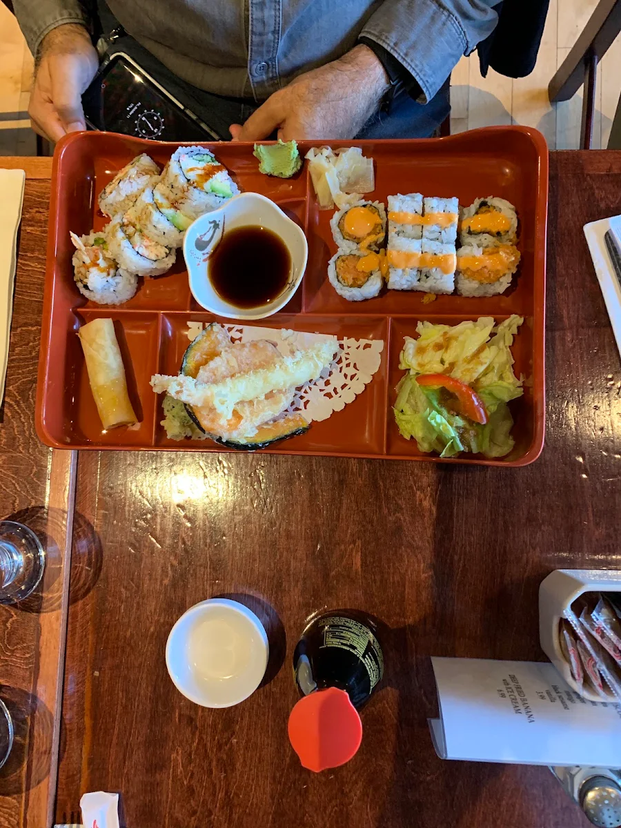 Maki Box, Akima House