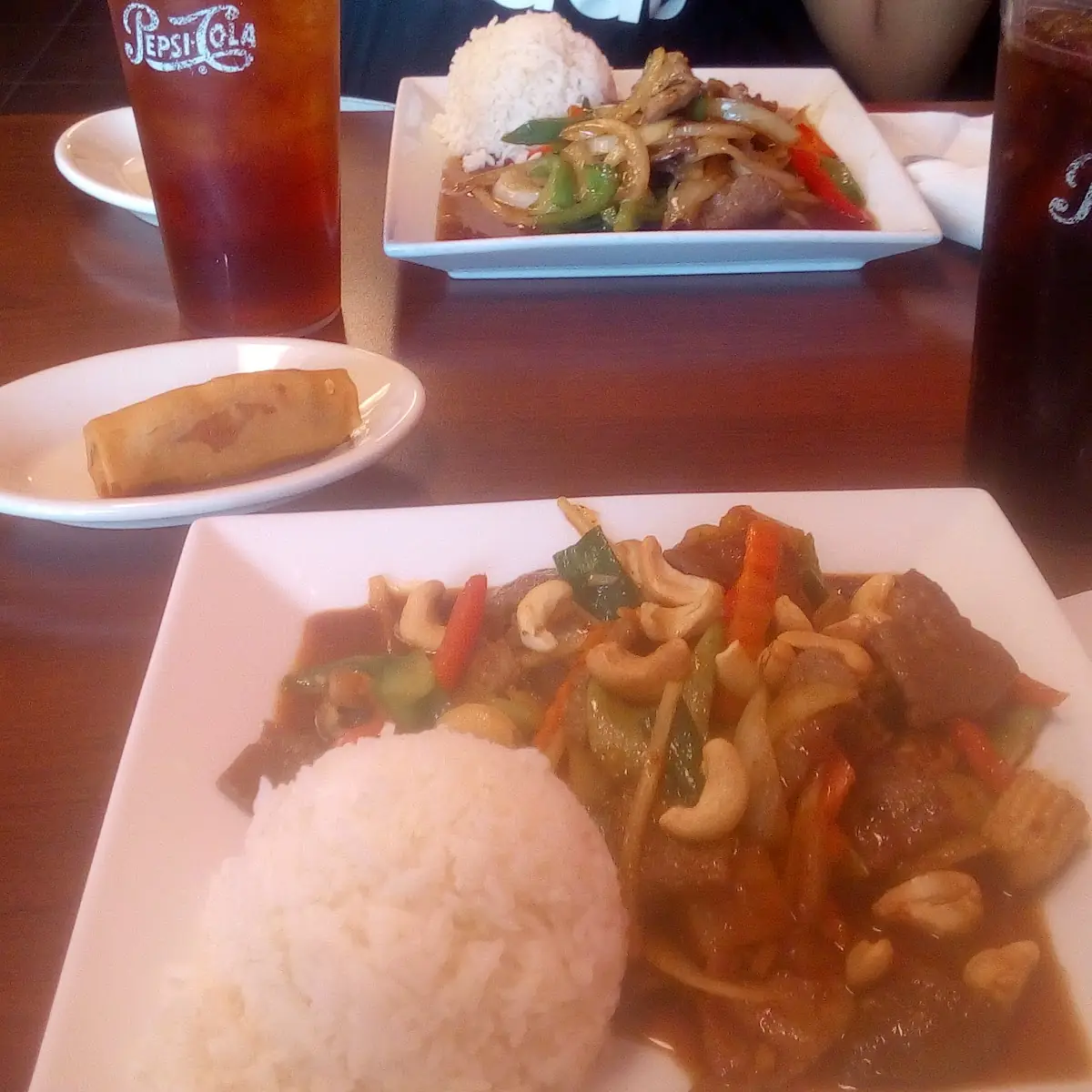 Cashew Nuts and Beef with Steamed Rice