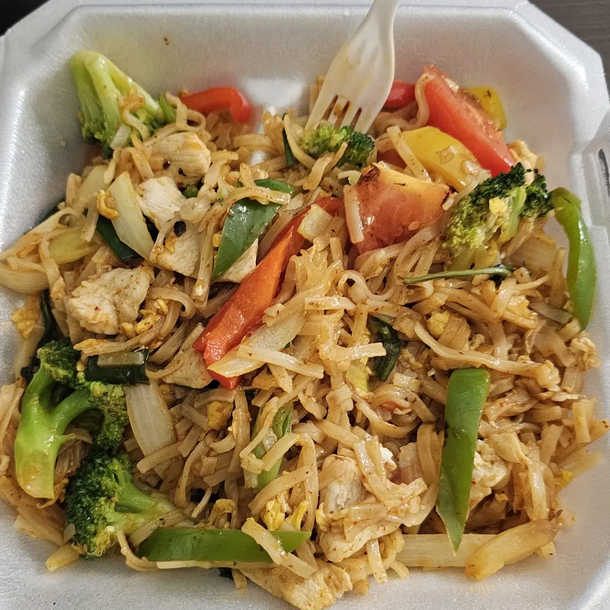 Chicken Pad Thai