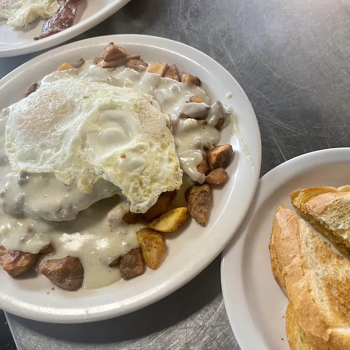 Biscuits & Gravy Full Order