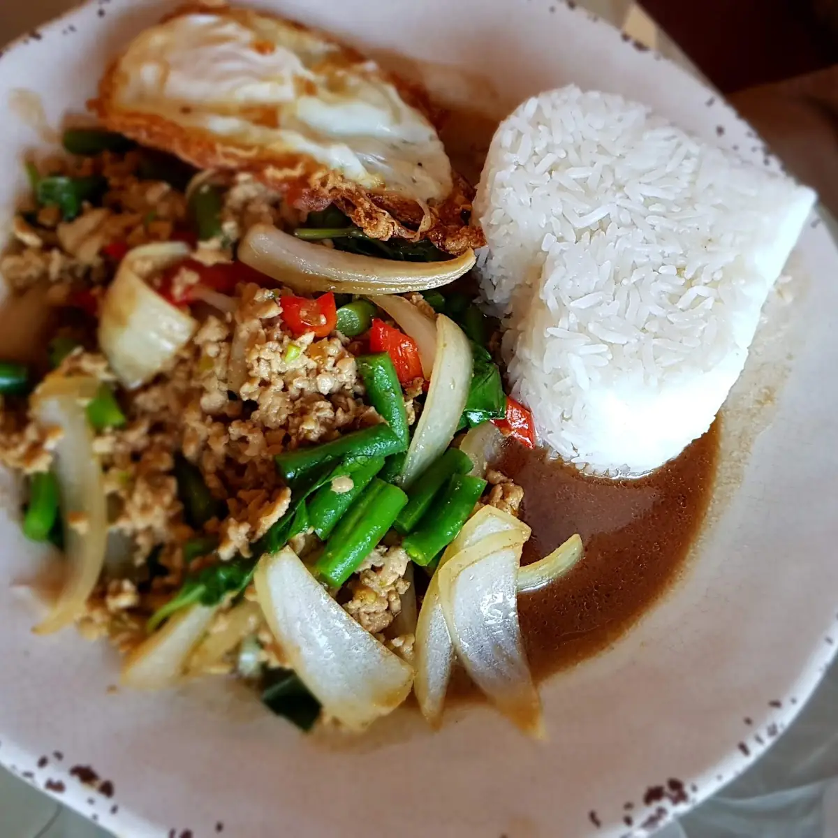 Basil Chicken Pad Kar Prow