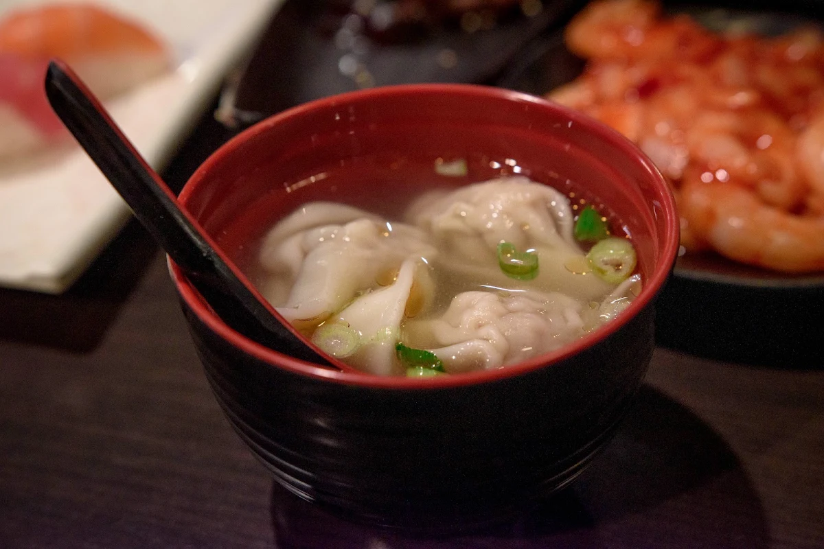 Soupe Wonton 2 Wonton Soup, Sushi Hin