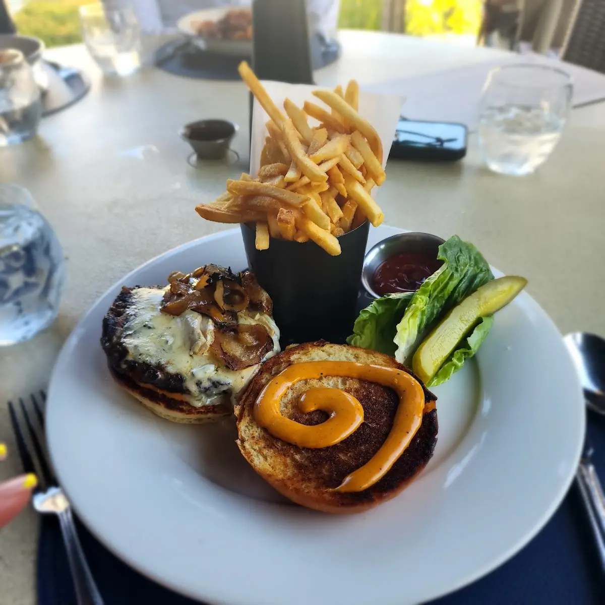 Brasswood Burger