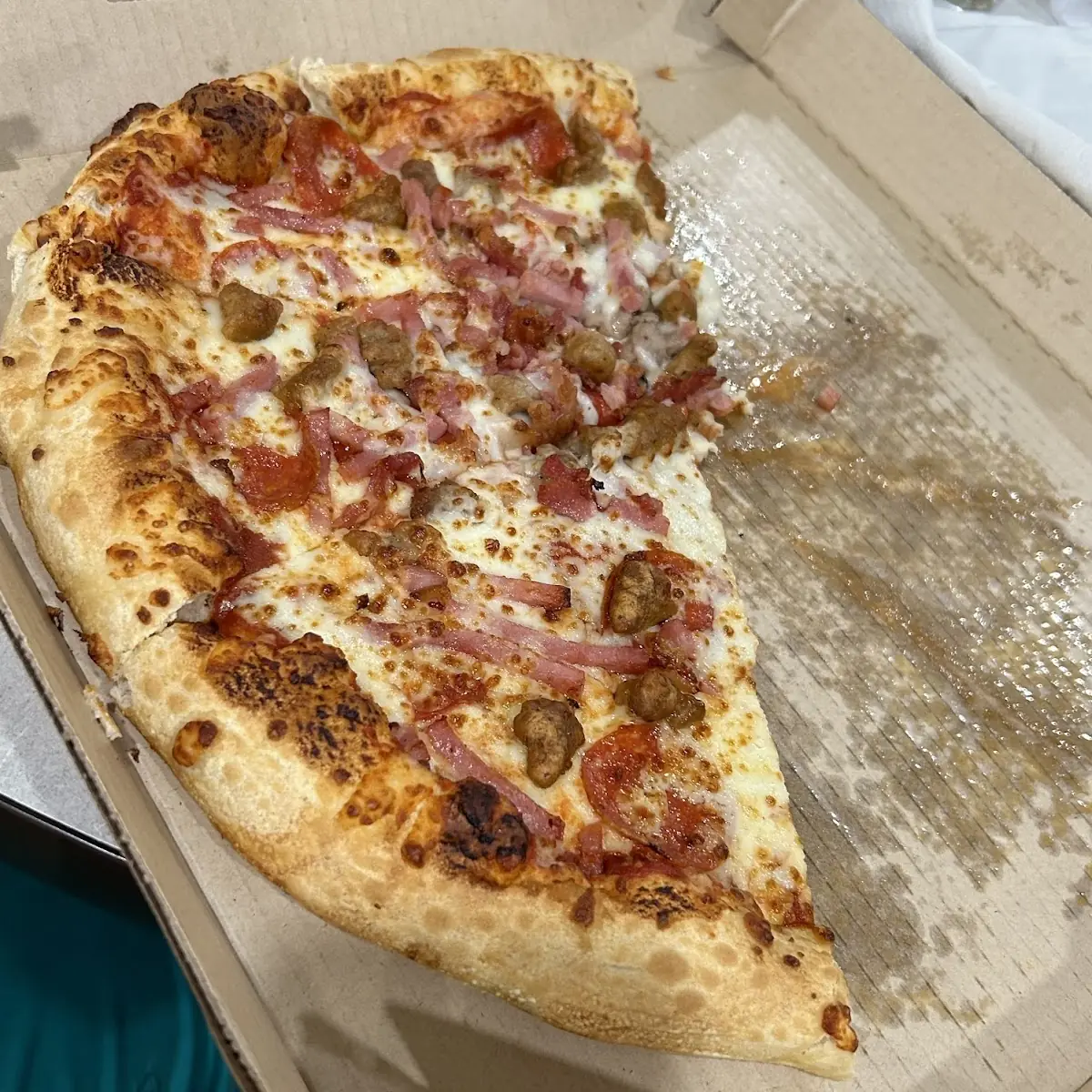 lg Meat Lovers Pizza