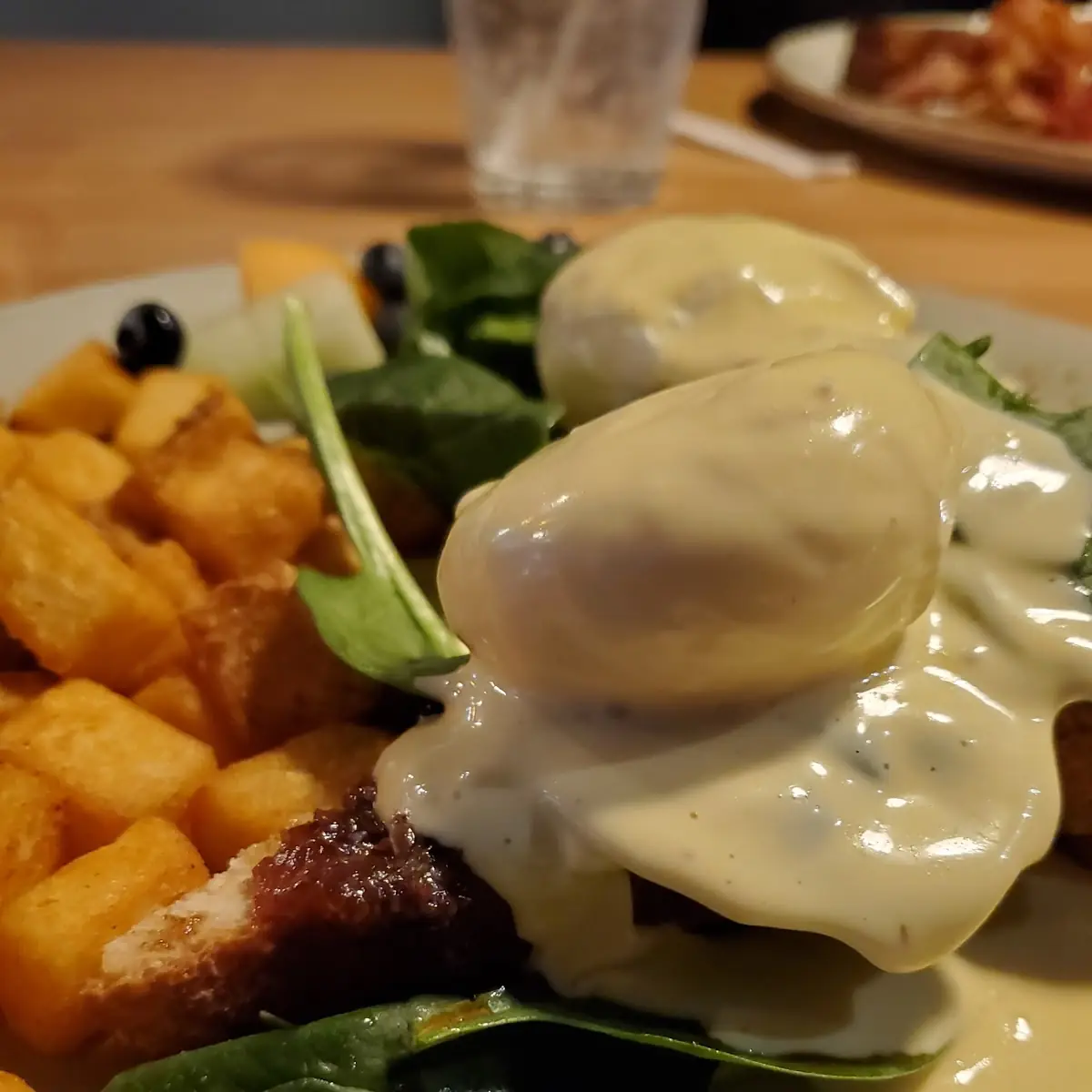 Eggs Benedict
