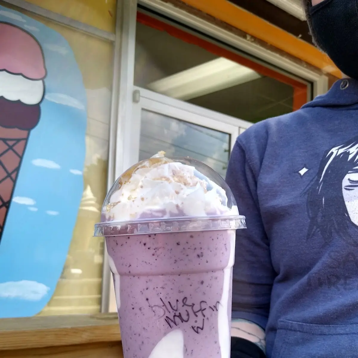 Blueberry Muffin Shake