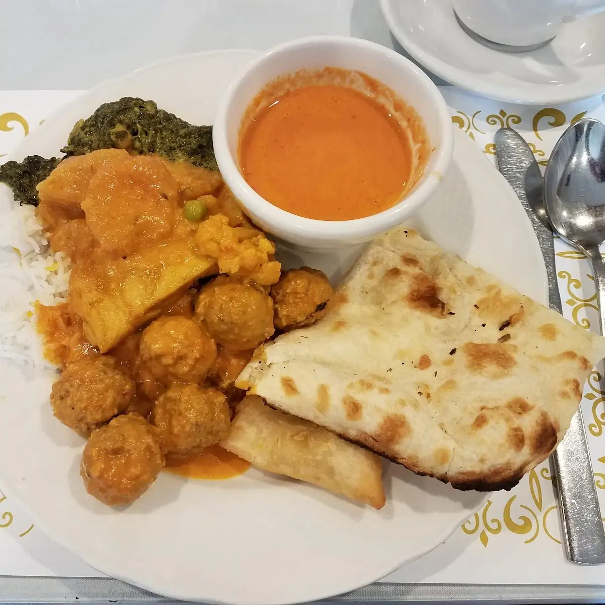 Lunch Buffet Plate