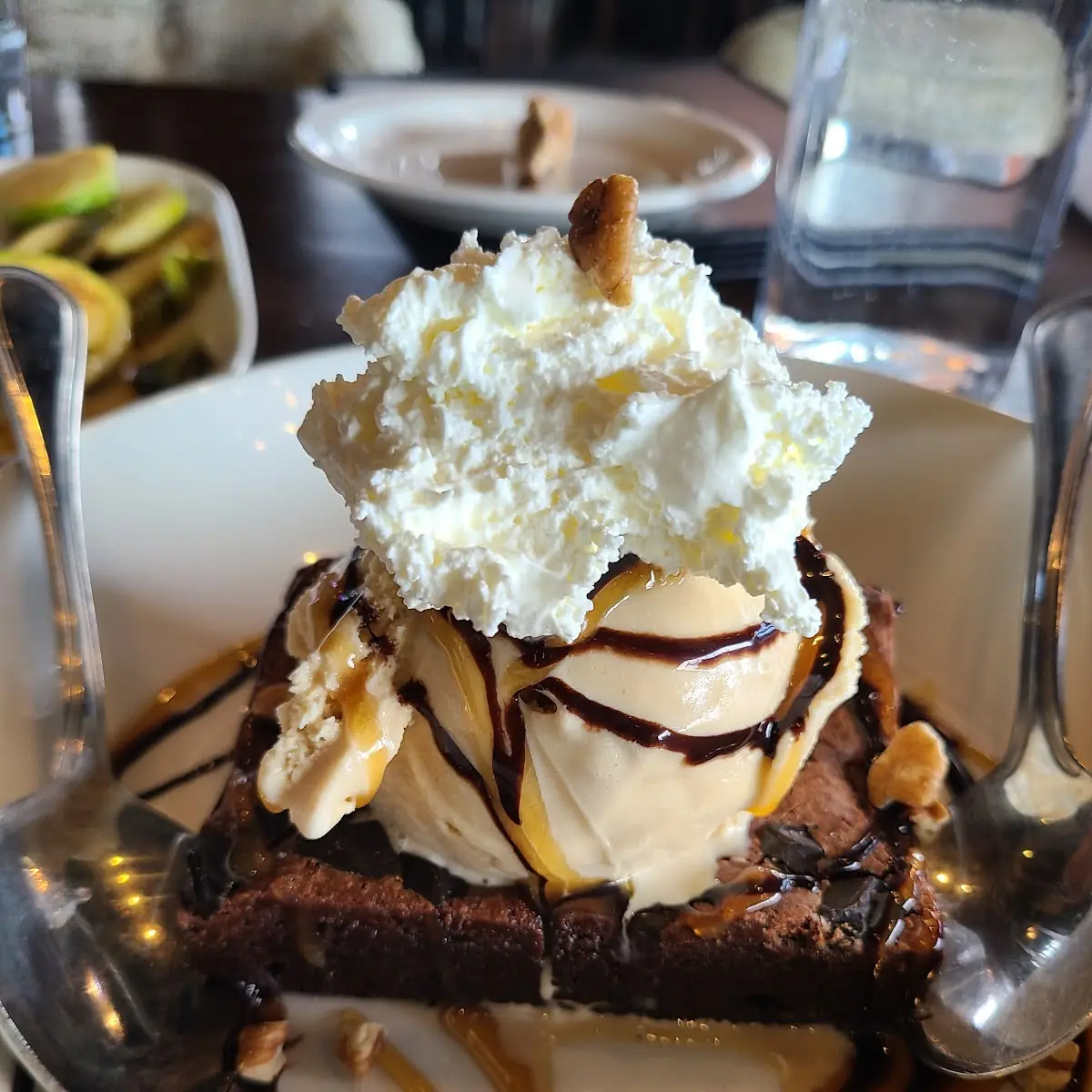 Brownie Sundae