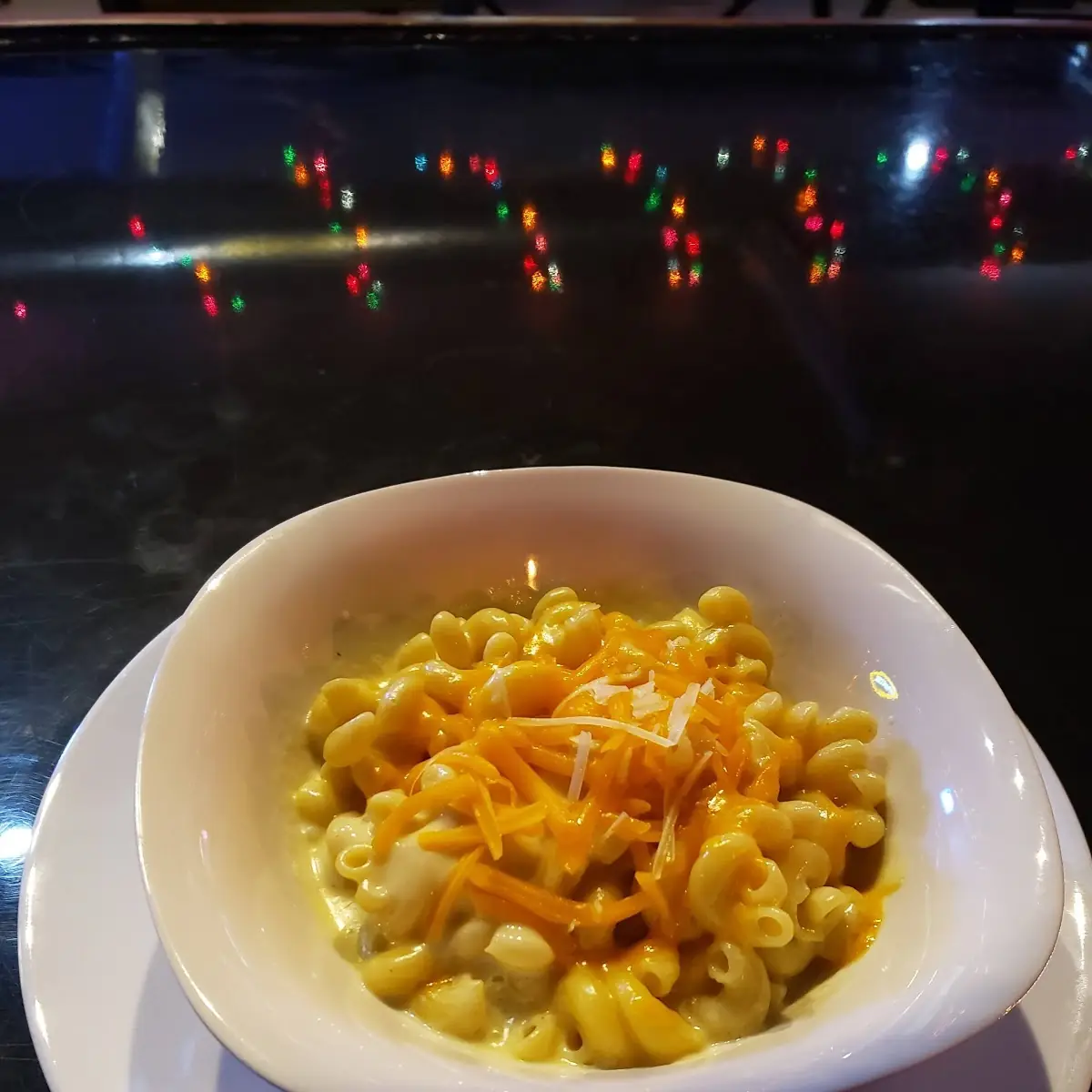 bqq Mac & Cheese